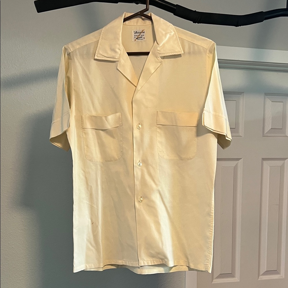Men's 1950 Vintage Cream Button Down Shirt by National Shirt Shops “Aristocrat”